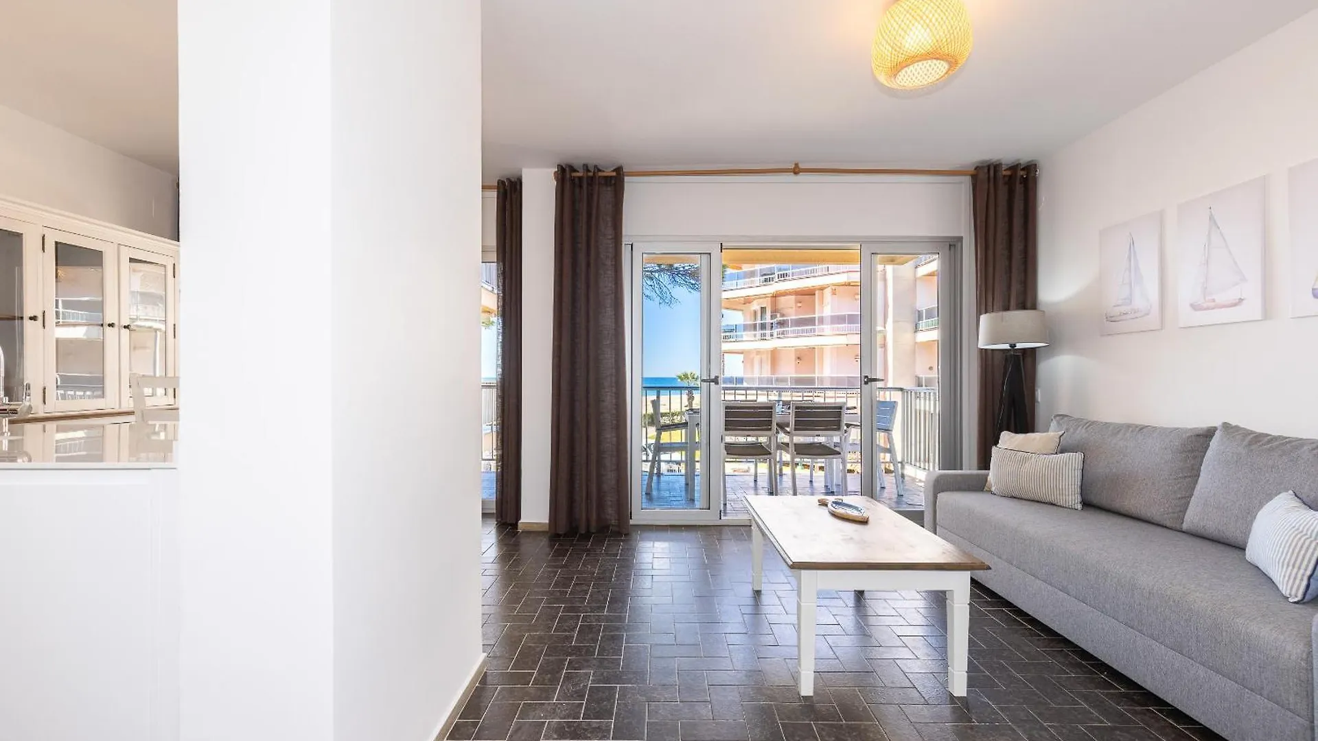 Uhc Dms Family Apartments Cambrils Španělsko