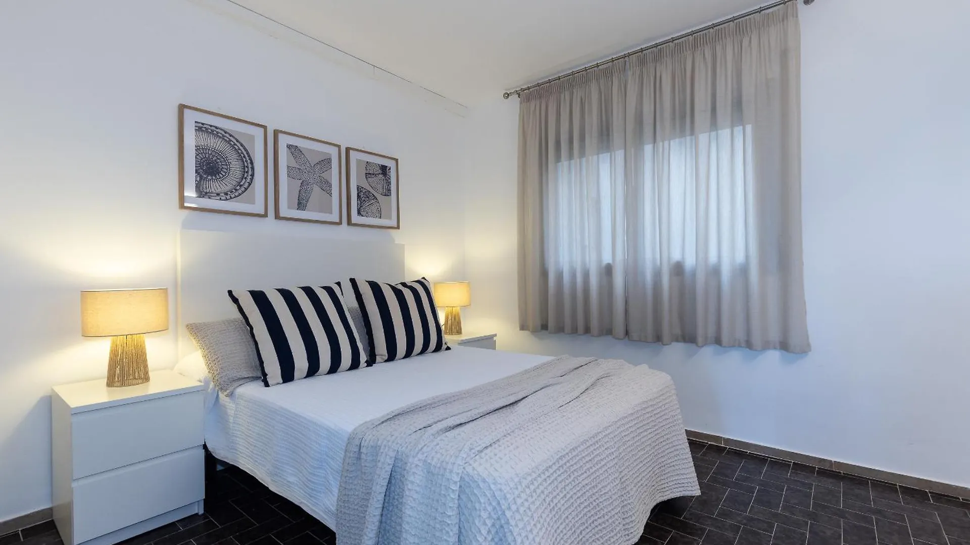 Uhc Dms Family Apartments Cambrils Španělsko