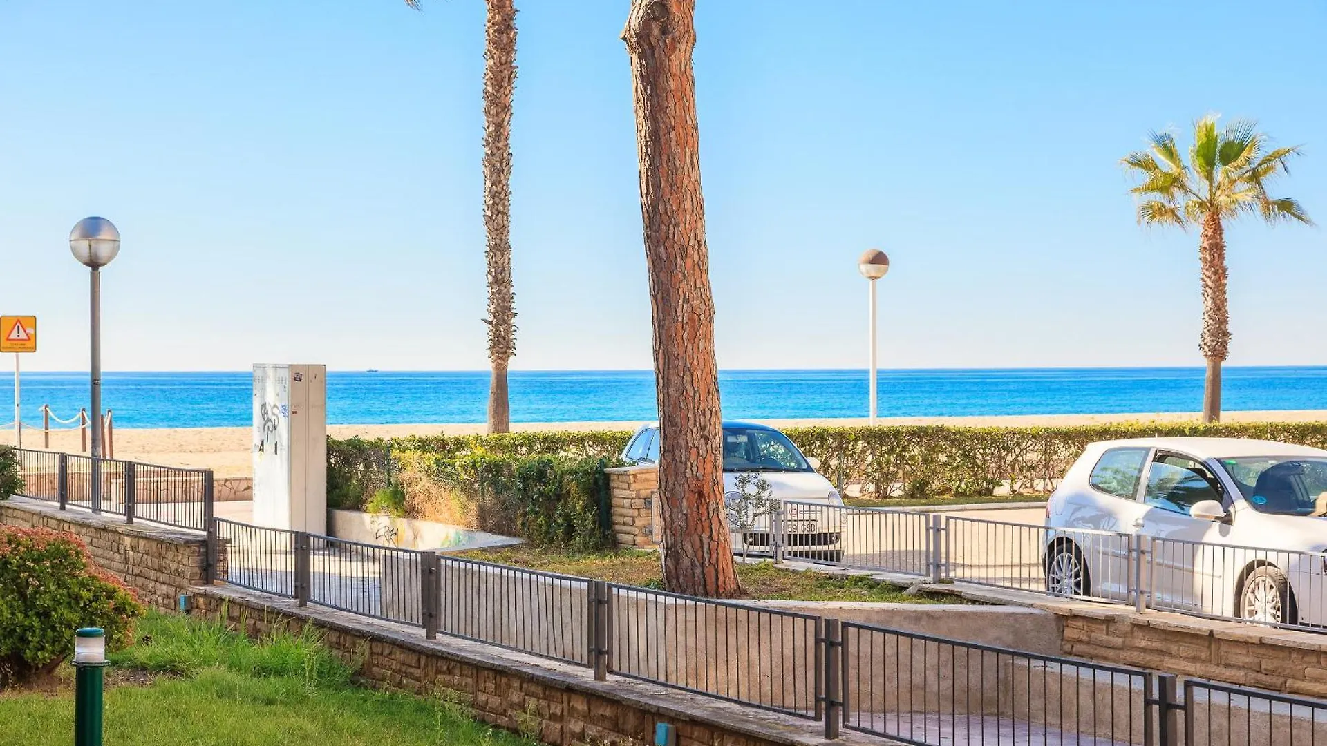 Uhc Dms Family Apartments Cambrils